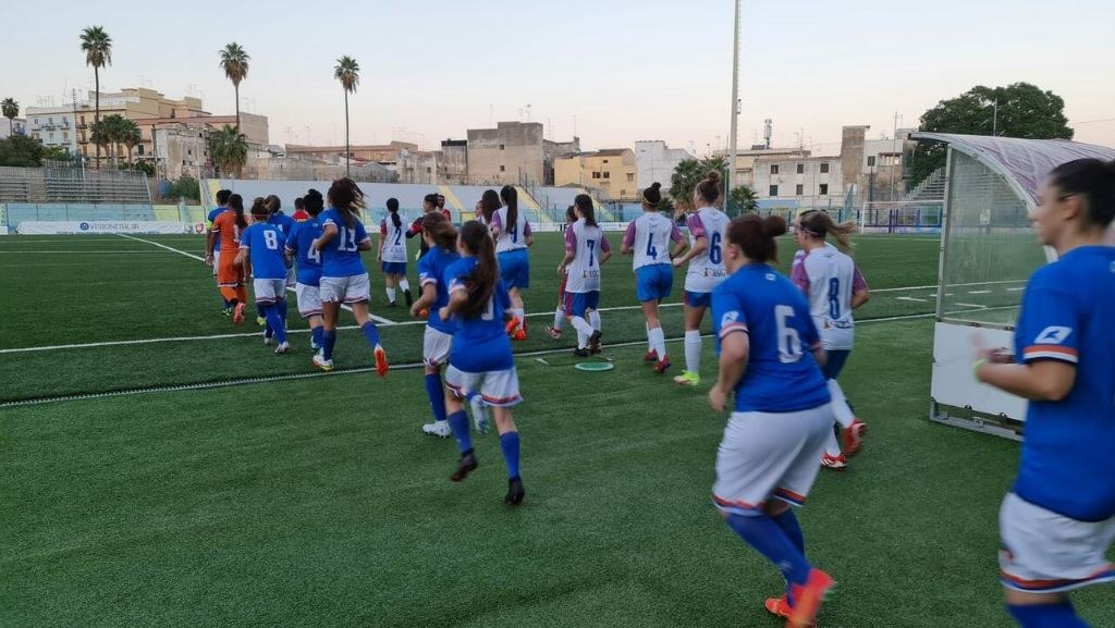 Meiste Tore in der Nation erzielt: Unbesiegbare Frauenfußballerin aus der Region