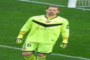 FC Schalke 04 verlängert Vertrag mit Torwart Loris Karius bis 2028