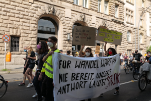 Demos in Freiburg: Mehrere Kundgebungen am Samstag