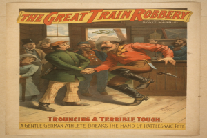 Plakat zeigt eine Gruppe von Menschen, die drinnen stehen, wobei einer eine Waffe hält, ein Fenster und eine Wand im Hintergrund und Text, der "The Great Train Robbery - Trouching a Terrible Tough" an der Ober- und Unterseite lautet.